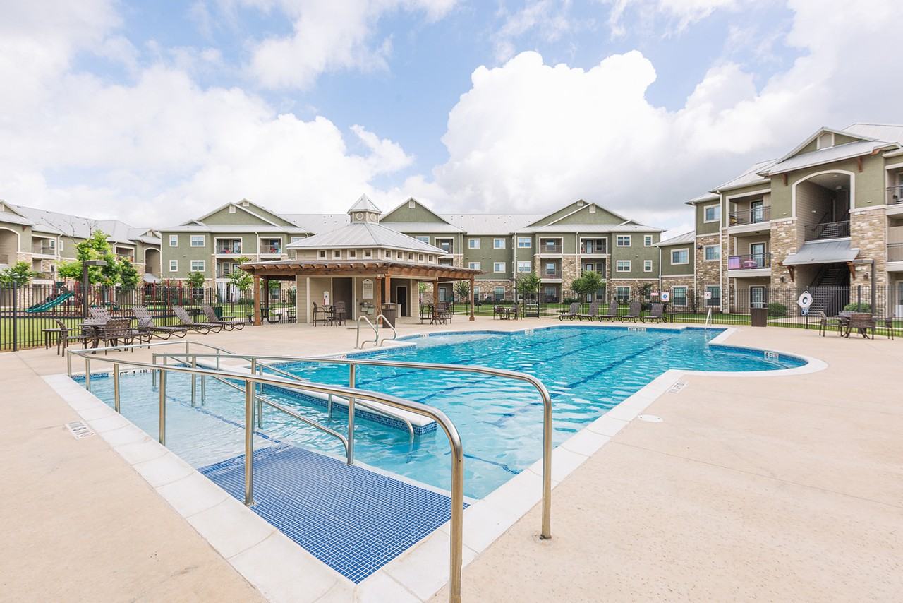 Freedom Hills Ranch Apartments - Photo 7 of 50