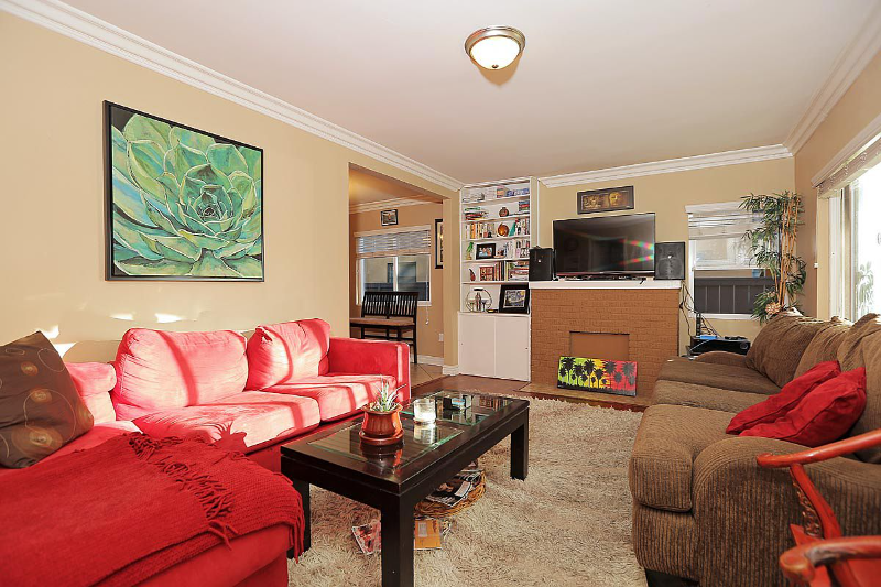 8920 Carson St - Photo 2 of 7