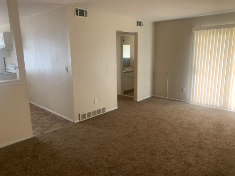 9930 Allen Pointe Dr - Photo 2 of 6