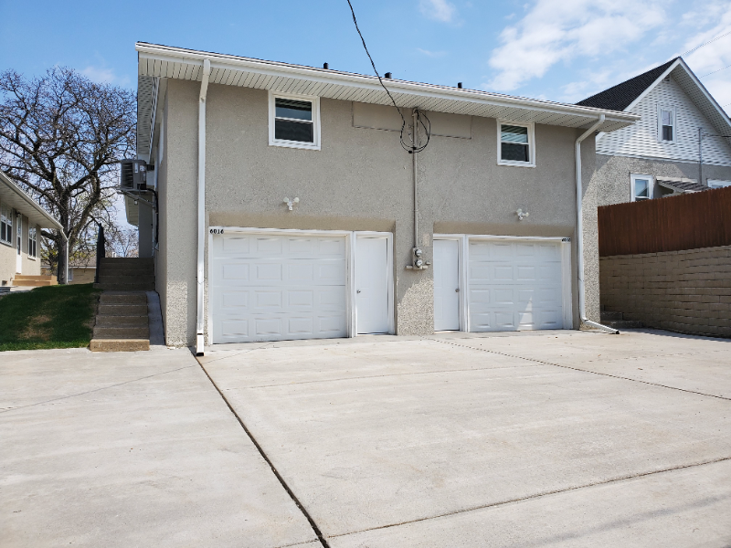 6016 Penn Ave S - Photo 2 of 14