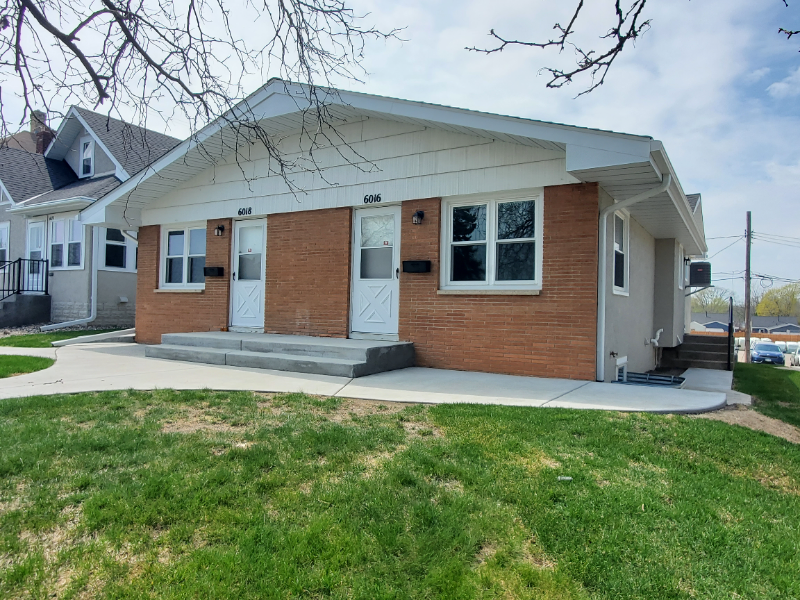 6016 Penn Ave S - Photo 3 of 14