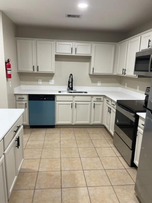 23381 High Point St #46A - Photo 2 of 11