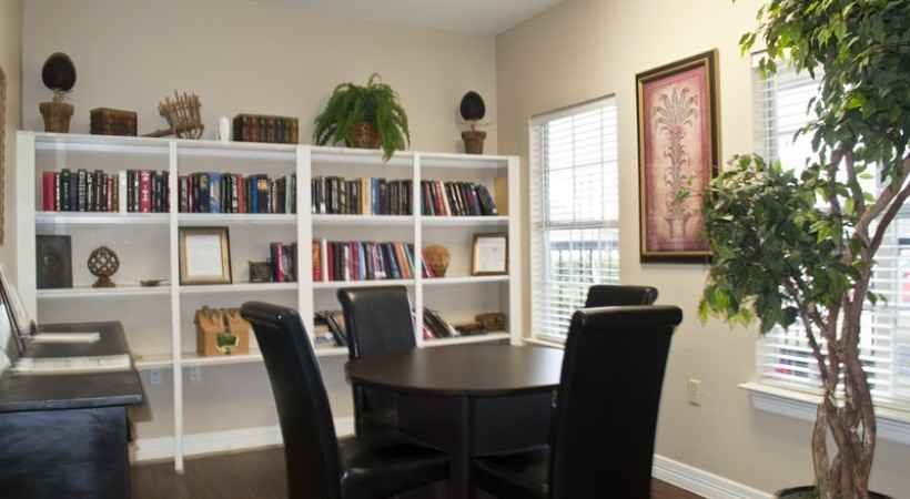 Townhomes Of Bay Forest - Photo 2 of 10