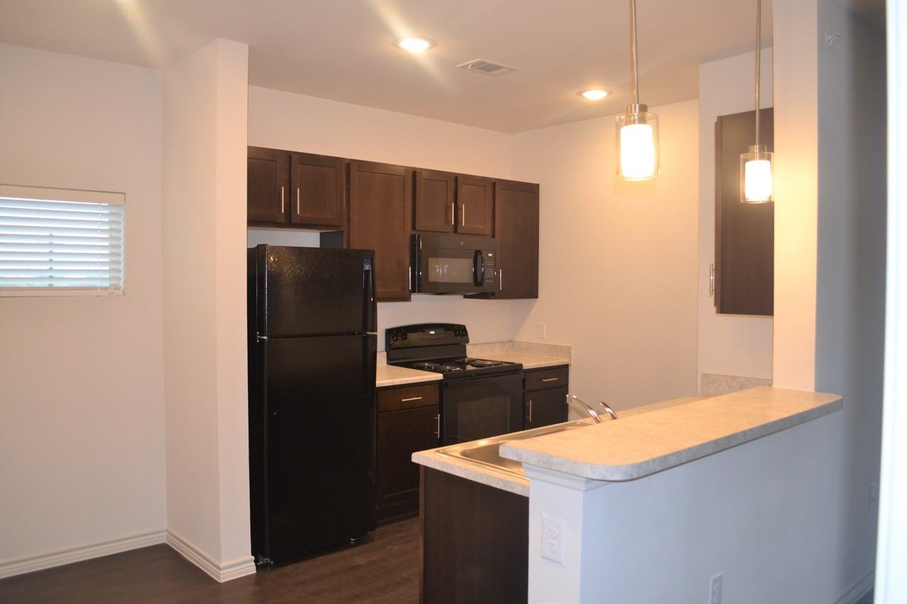 Alsbury Farms - Photo 3 of 35