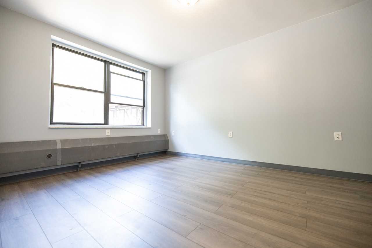 Ridgemont Apartments - Photo 3 of 33