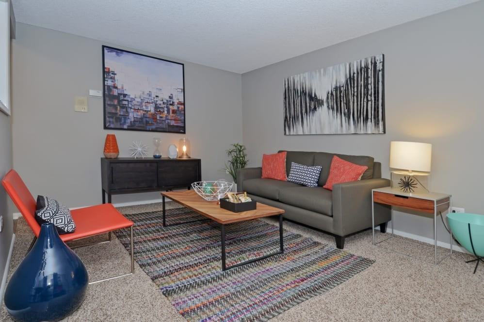 Ten 30 & Ten 49 Apartments - Photo 2 of 38