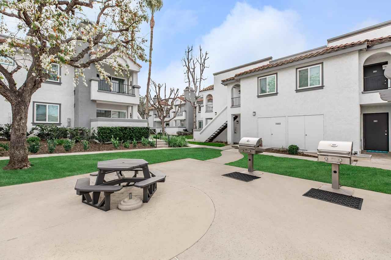 Enclave at Town Square - Photo 7 of 50