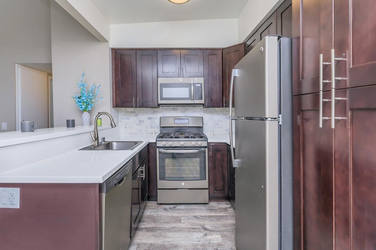 Copper Wood - Photo 4 of 35