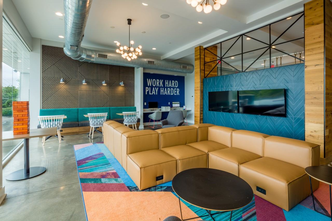 The Bluff at Waterworks Landing - Photo 6 of 44