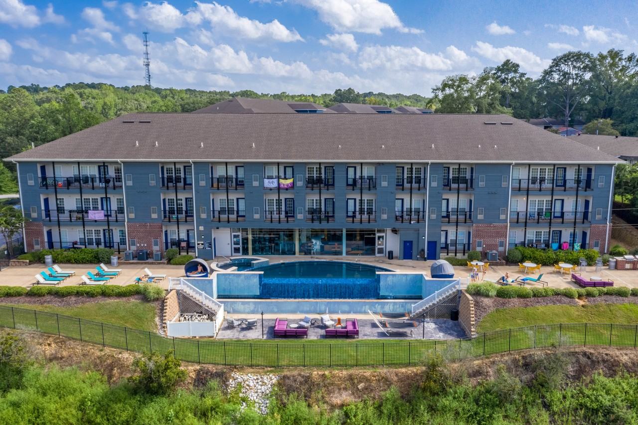 The Bluff at Waterworks Landing - Photo 2 of 44