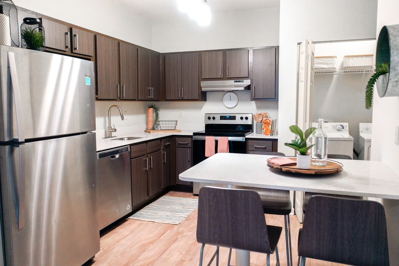 Clemson Edge - Photo 4 of 34