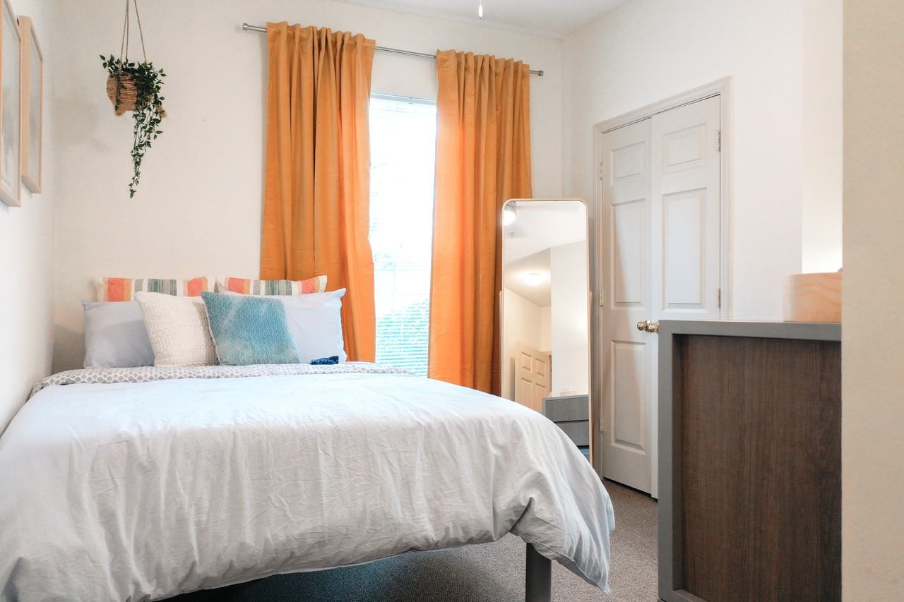 Clemson Edge - Photo 6 of 34