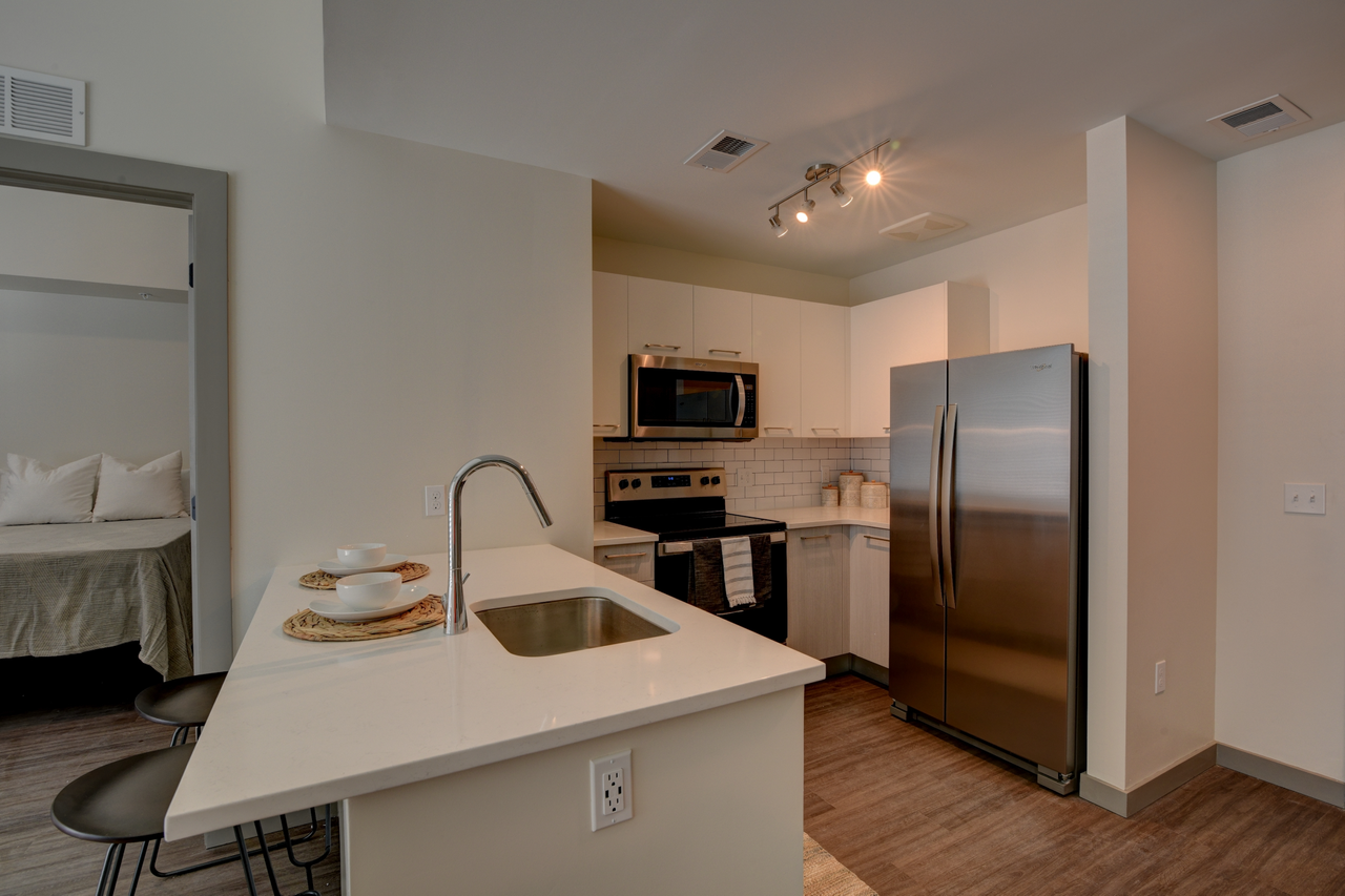 The Henry - Photo 2 of 50