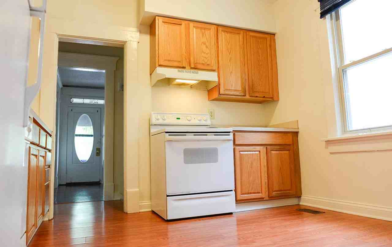 2296 Summit - Photo 3 of 18