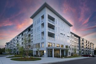 Viva Lakeshore - Photo 1 of 1