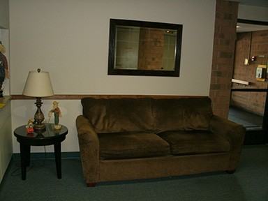 Keystone Place Apartments - Photo 3 of 4