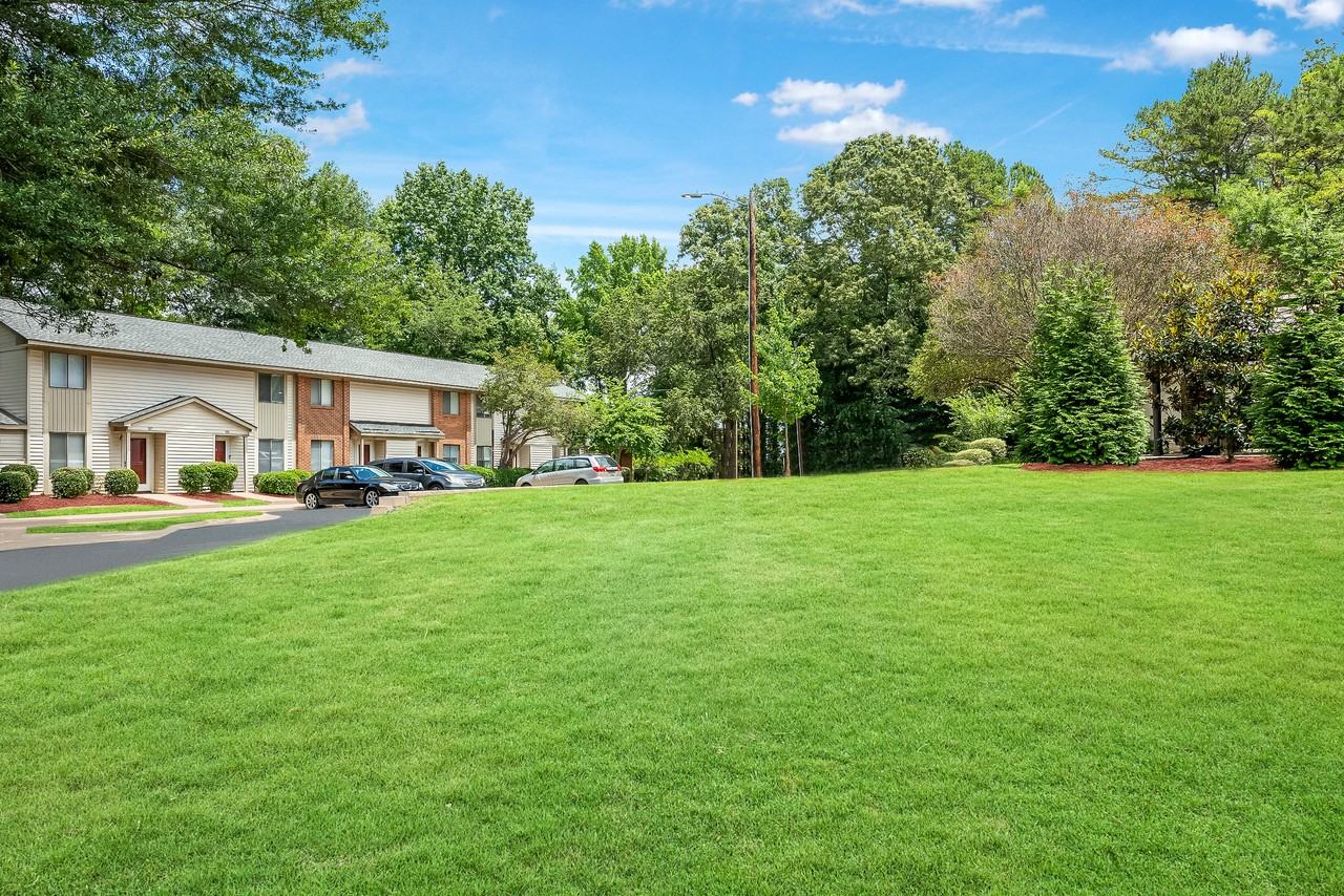 Fort Mill Townhomes II - Photo 4 of 23