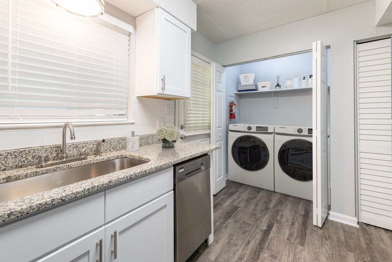 Fort Mill Townhomes III - Photo 2 of 21