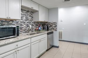 featured image of 1364 Riverview Rd