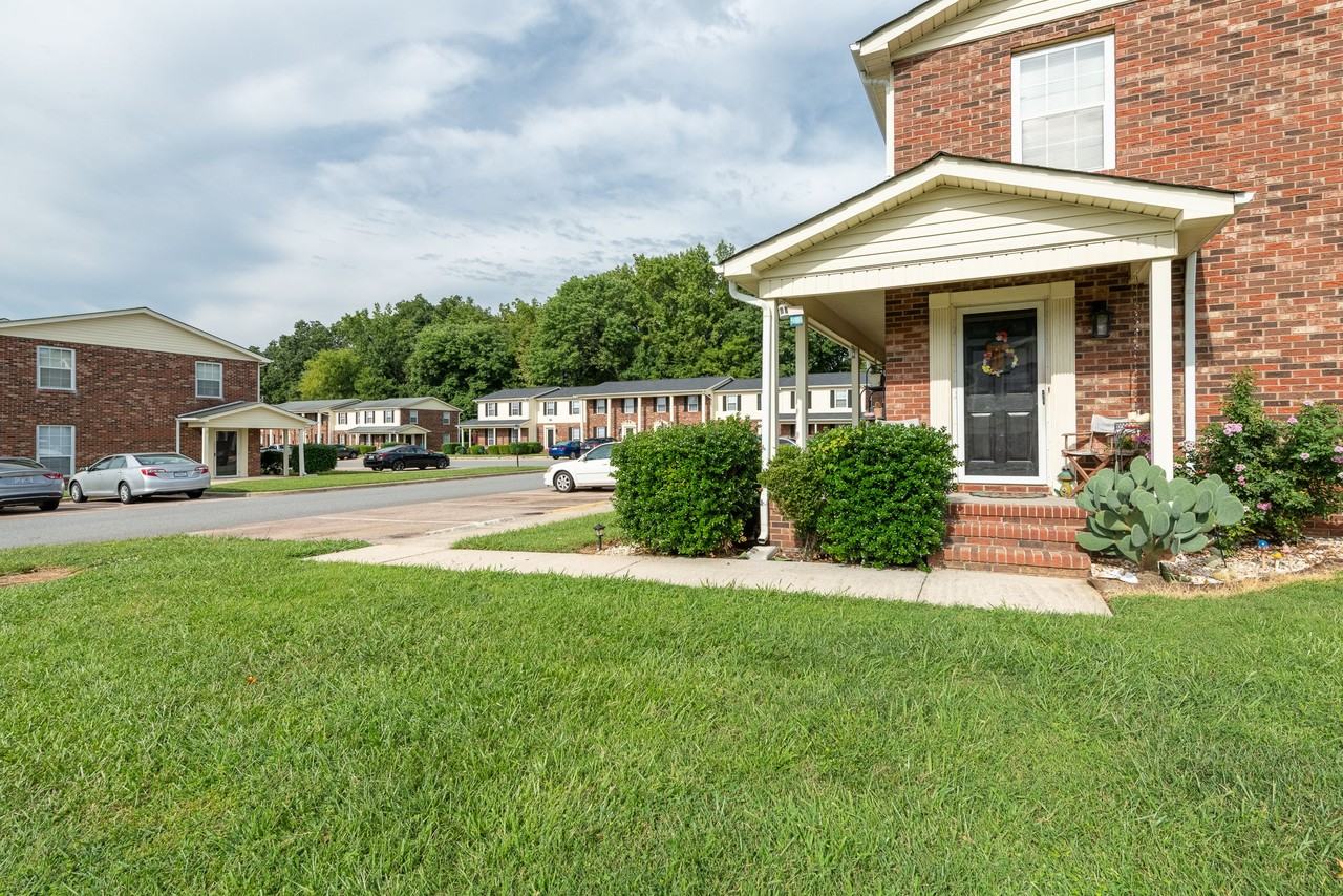 Concordview Townhomes - Photo 3 of 29