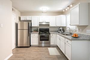 featured image of 2292 Fox Ridge Manor Rd