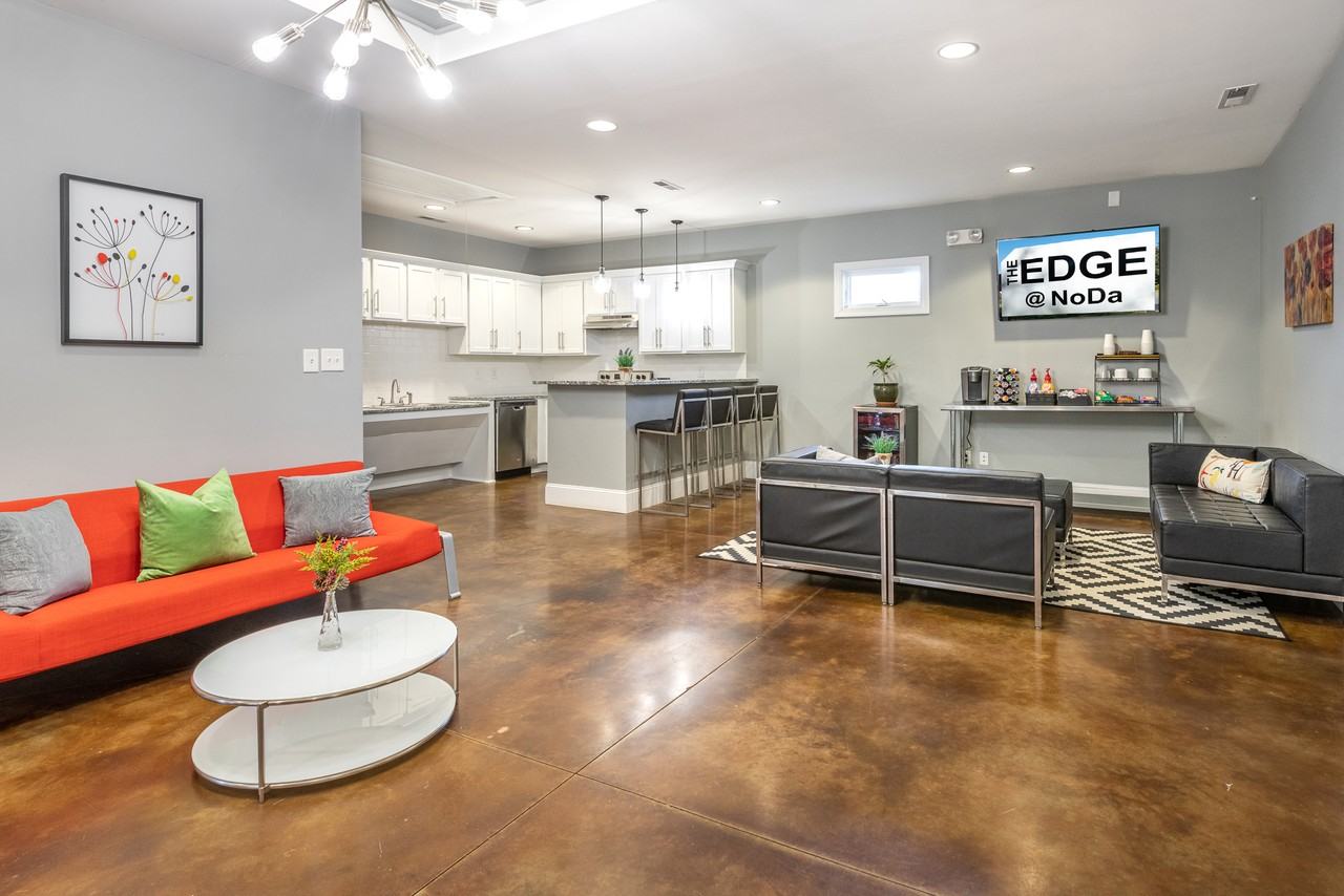 Edge At Noda Apartments - Photo 5 of 45