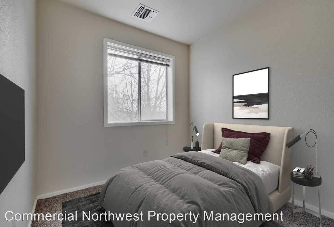 Longmont Station Apartments - Photo 3 of 37