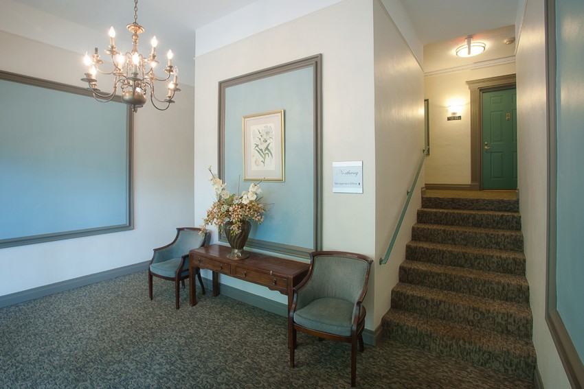 Northway Apartments - Photo 6 of 8