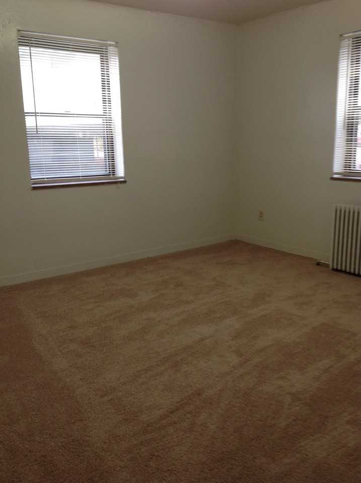 Castletone Apartments - Photo 7 of 8