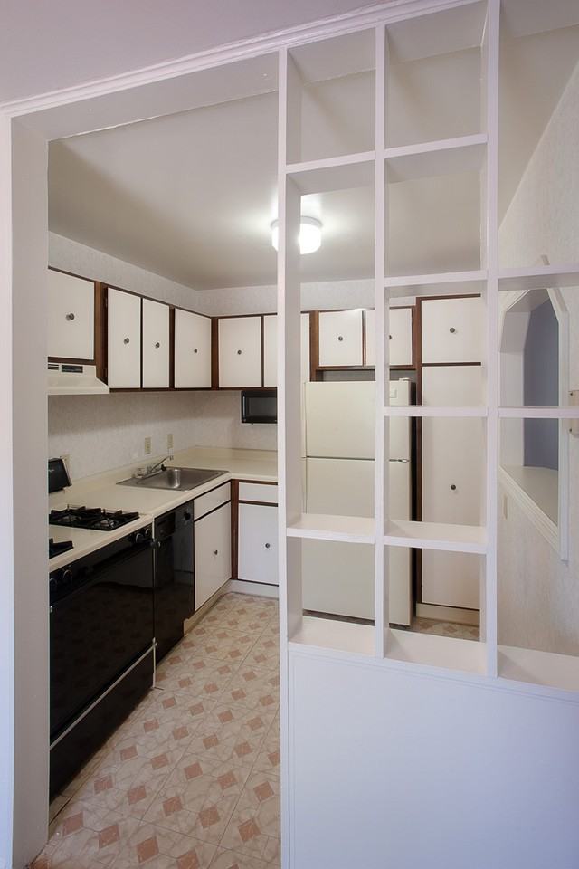 Colony West Apartments - Photo 2 of 8