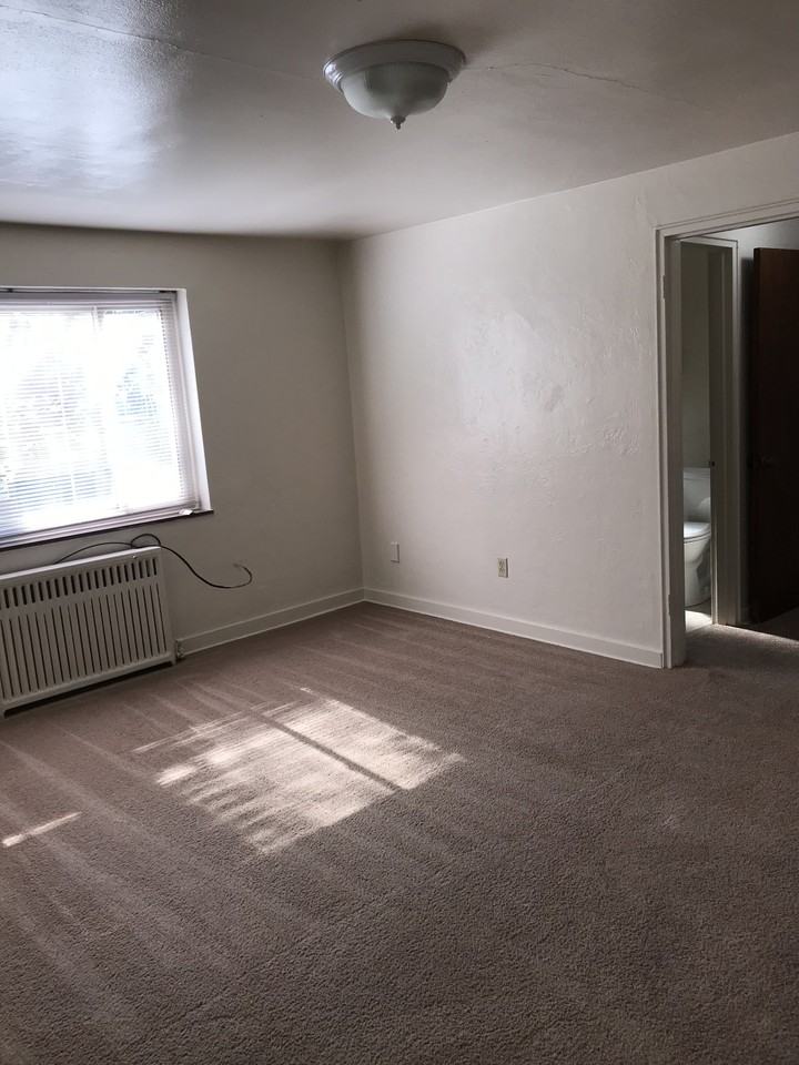 Negley Court Apartments - Photo 5 of 15