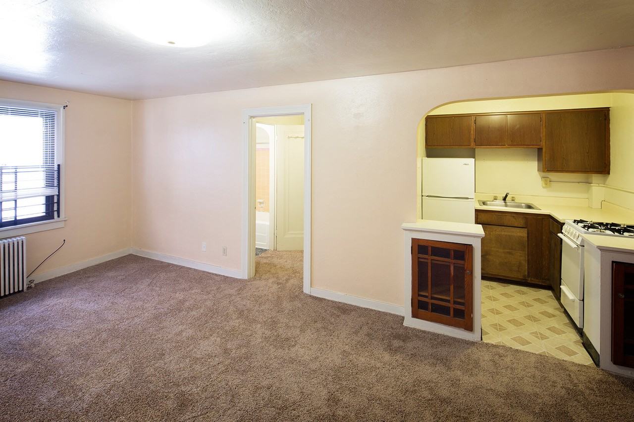 Gracen Court Apartments - Photo 6 of 10