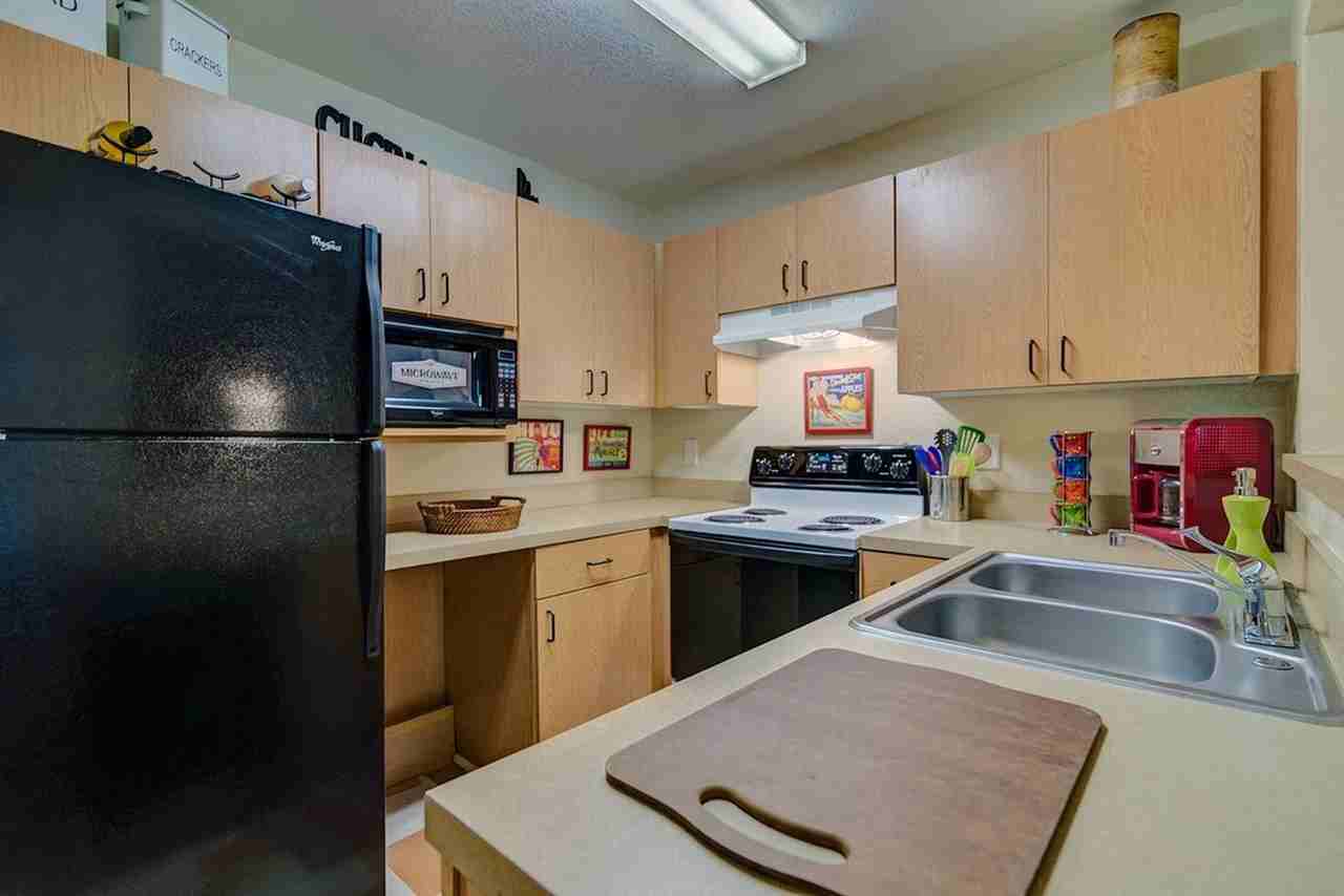 The Lodge of Athens - Photo 2 of 35