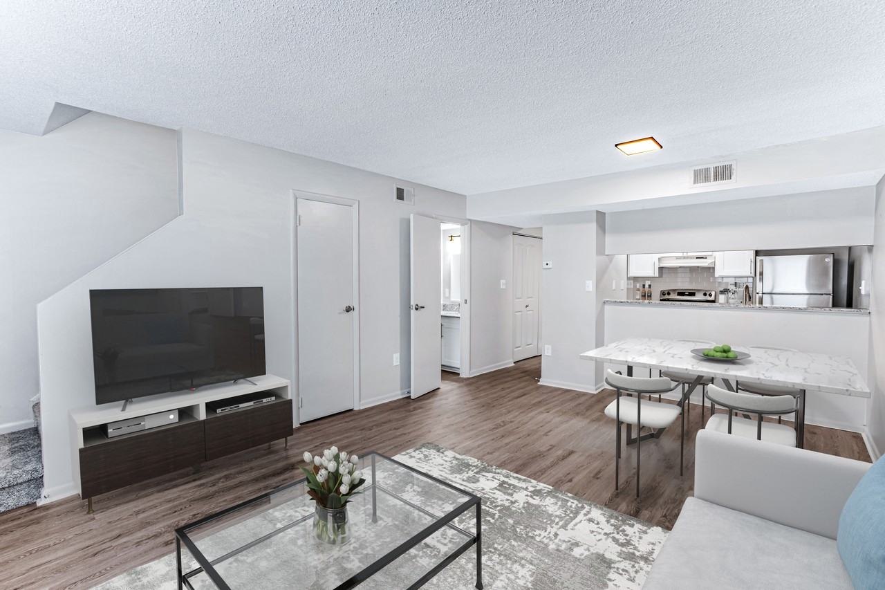 The Flats On Hampstead - Photo 5 of 36