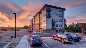 featured image of 10 Cragmor Village Rd