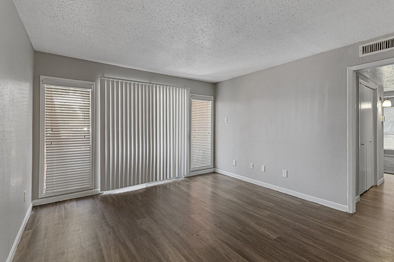 Aria Residences - Photo 3 of 50