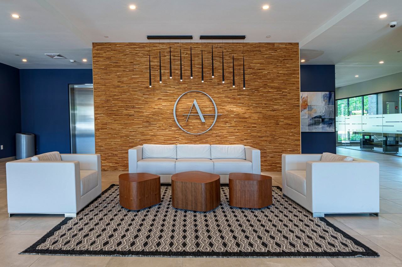 The Aeronaut - Photo 3 of 50