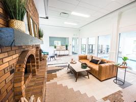 featured image of 1757 Village Ln