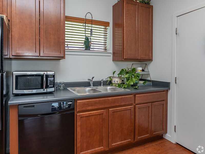 College Park Townhomes Apartments 224 College Park Cir, Gillette, WY