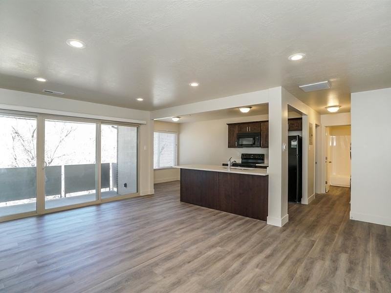 Harrison Pointe - Photo 7 of 8