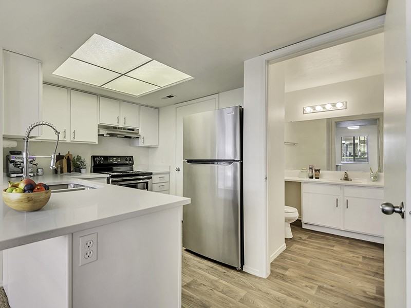 Meridian Heights - Photo 2 of 17