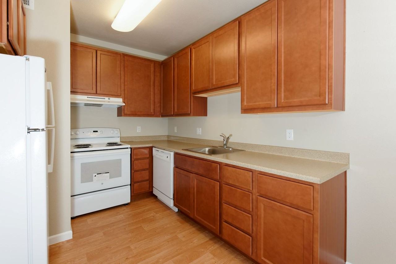 The Boulders Apartments - Photo 2 of 26