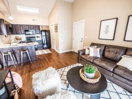 featured image of 1837 N Berra Blvd