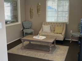 featured image of 2560 W Mockingbird Way