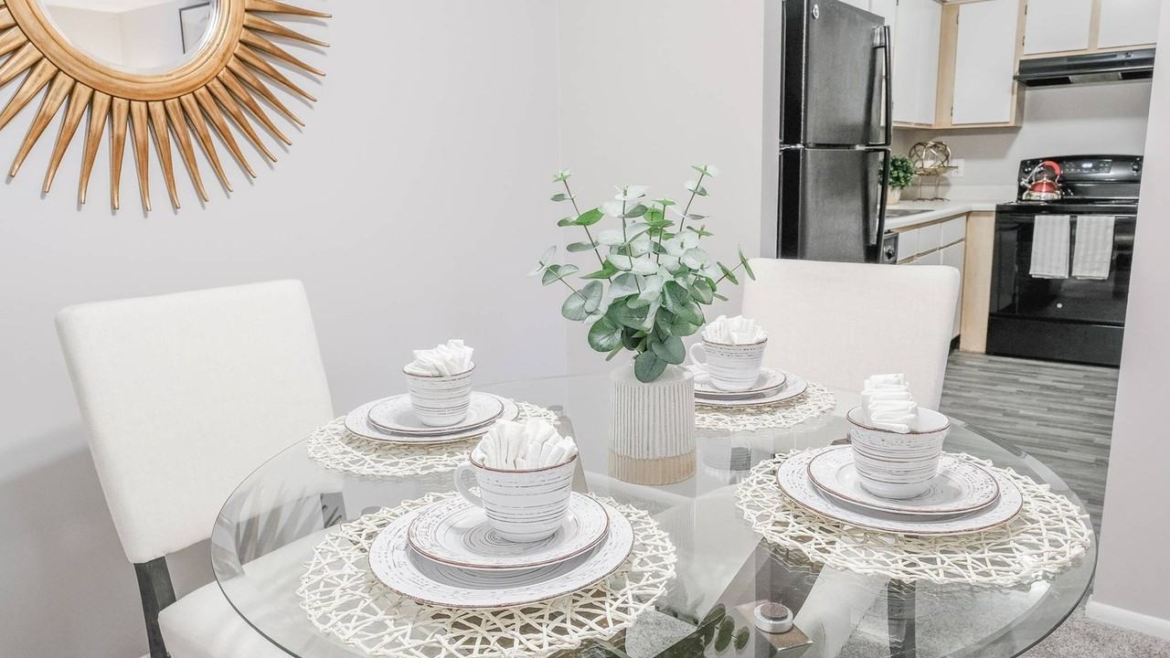 Cedar Springs Apartments - Photo 3 of 27