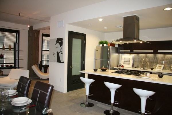 National City Tower - Photo 7 of 32