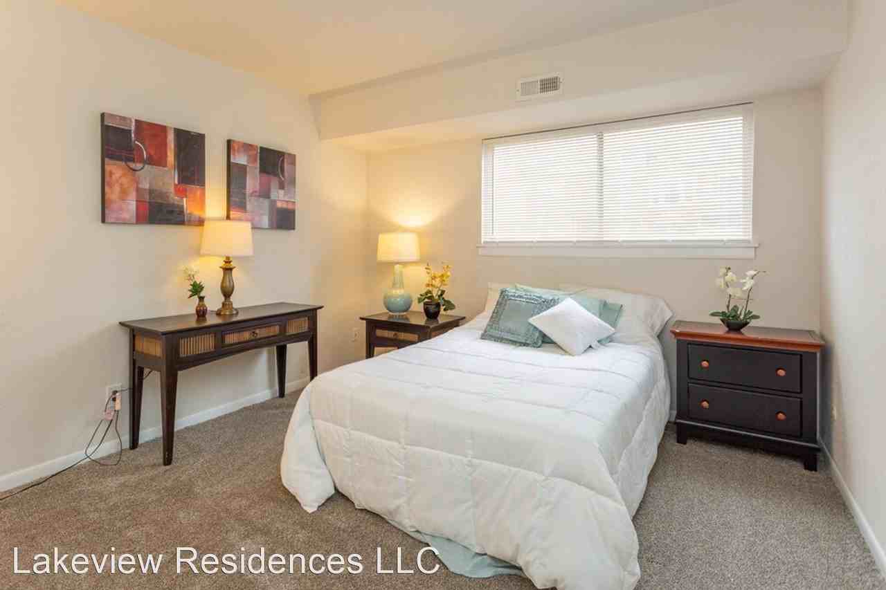 Lakeview Apartments - Photo 3 of 26