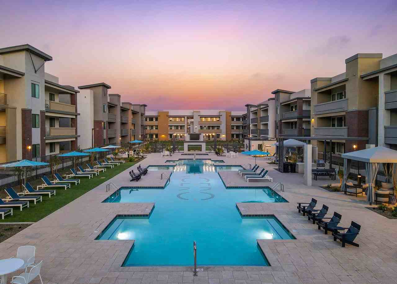 Acero Queen Creek - Photo 2 of 31