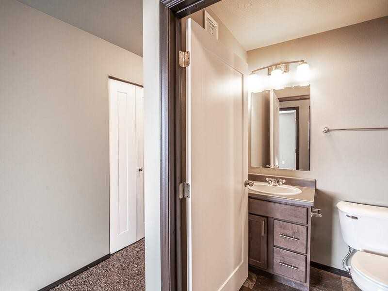 41st Street Commons - Photo 3 of 39