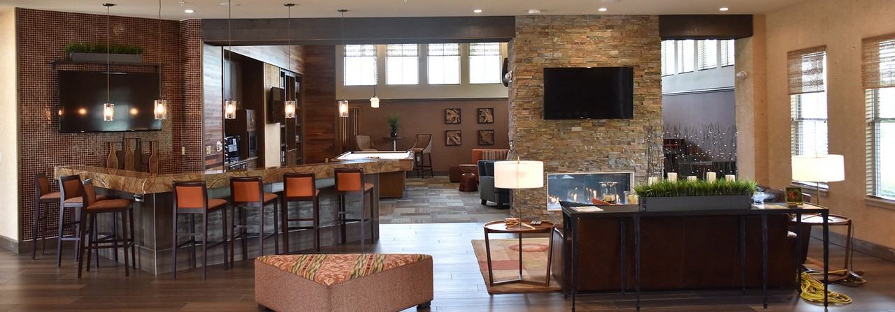 Arbours at Crown Point - Photo 2 of 41